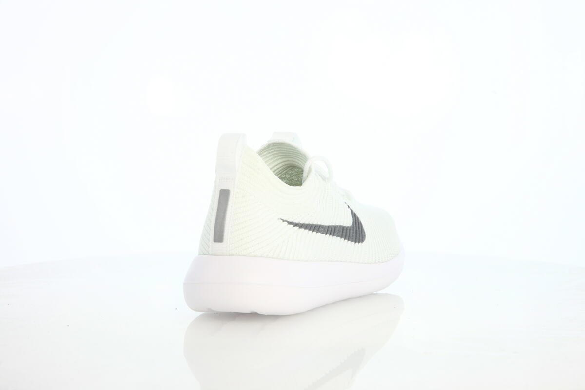 nike-roshe-two-flyknit-v2-